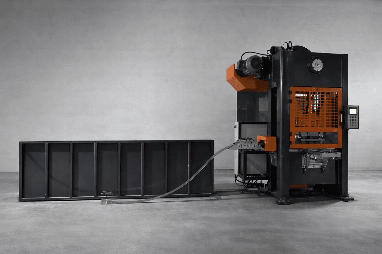 MAXTAV üretim hattı — galvaniz sac rulosu